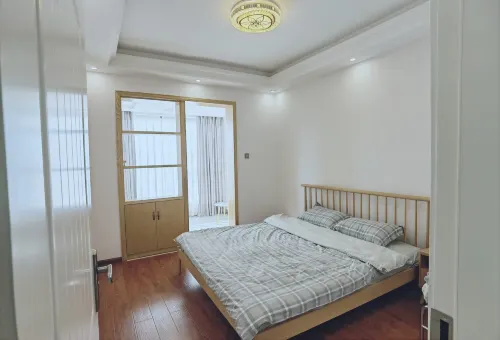 Juezhi Chanju Homestay (Yuxue Avenue) - Condos