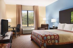 Super 8 by Wyndham Pennsville/Wilmington