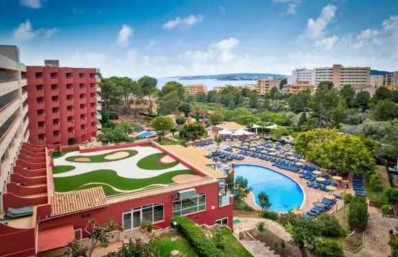 塞勒斯濱海門户酒店