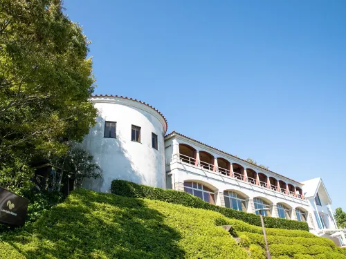 Hamanako Auberge les Quatre Saisons Hotels in Kosai