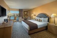 Golden Nugget Laughlin Hotels near Laughlin Labyrinths
