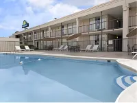 Days Inn by Wyndham Jackson