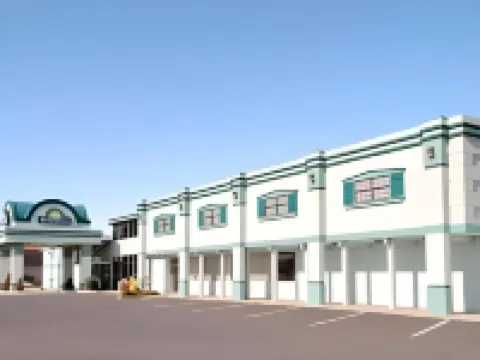 デイズ イン バイ ウィンダム オクラホマ シティ フェアグラウンド ウィル ロジャース 公園周辺のホテル