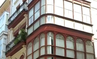 Pension AliciaZzz Bed and Breakfast Bilbao