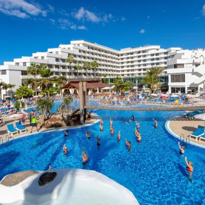 Hotel Best Tenerife โรงแรมใกล้หาด Camison Beach