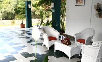 Hotel Guadaira Resort
