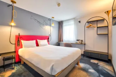 Kyriad Creteil - Bonneuil Sur Marne Hotels near Domaine d'Ormesson