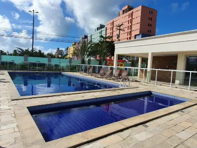 Spazio Jardins do Litoral Hotels near Sava Bridge