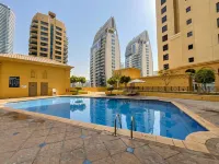 Urban Panda Hostel JBR Dubai
