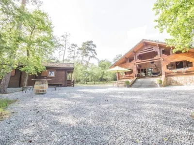 Chalet in the Middle of the Woods Near Durbuy