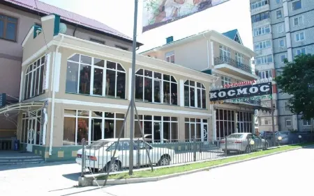 Kosmos Hotel