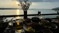Kawarin Saiyai Cottage and Lake - Bữa sáng