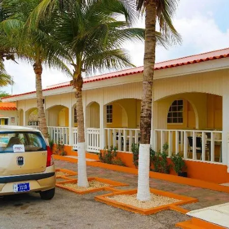 Coconut Inn