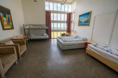 Kverna Guesthouse