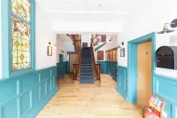 Stunning Studio in Converted Building Hotel a Swansea