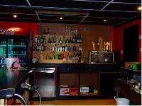 The Yukon Inn - bar