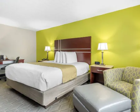 ベストウェスタン オーバーン / オペライカ イン オペライカのホテル