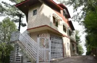 Miramonte Lodges Hotels near Kashmir Point