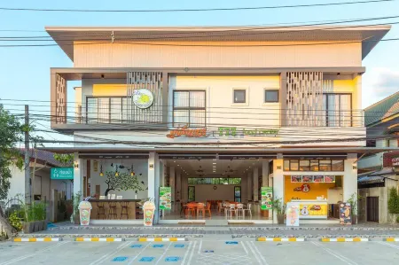 777 Food & Bed Отели рядом с достопримечательностью «Singha Park Chiang Rai»