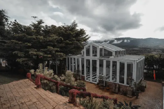 Sunset Resort Khaokho Отели рядом с достопримечательностью «Wat Son Suai»