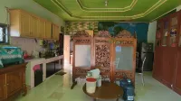 Penginapan Syariah Hesti Husni