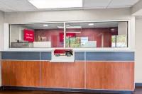 HomeTowne Studios Richmond - Airport/ Sandston Hotels in Henrico County