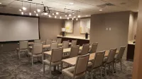 Hilton Garden Inn Kansas City Airport Hotels in May
