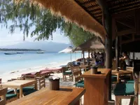 Samba Villas Beachfront View فنادق في جيلي تراوانجان