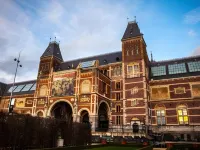EasyHotel Amsterdam City Centre South Hotels near Dopey's Elixer