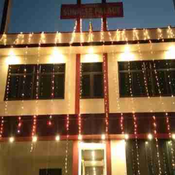 Sunrise Palace Hotel Exterior