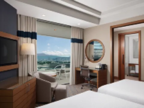 Four Points by Sheraton Izmir Hotels in Izmir