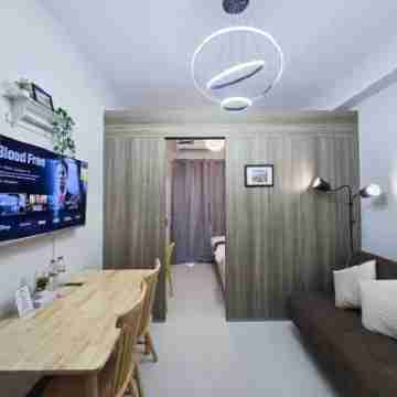 1Br Condotel with Balcony at Fame Residences #FM31 Rooms