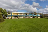 Ground Floor Apartment Near the Beach