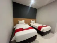 Kiyana Premiere Hotel Batang Hotels in Kecamatan Batang