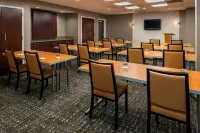 SpringHill Suites Pittsburgh North Shore - bar