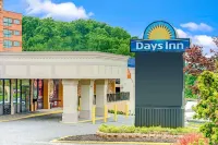 Days Inn by Wyndham Towson Hotel a Towson