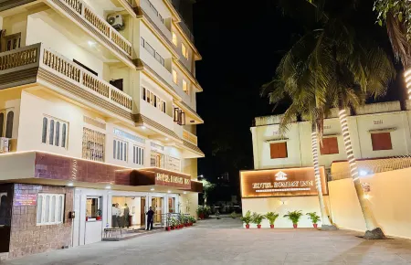 Hotel Bombay Inn Отели в г. Cuttack
