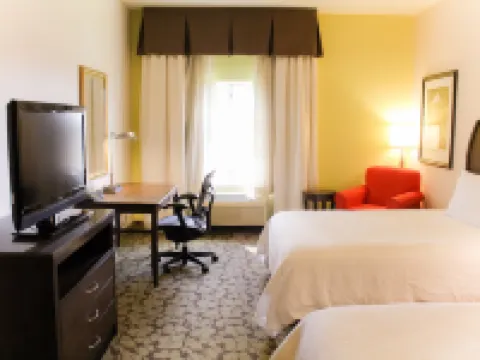 雷丁希爾頓花園酒店 雷丁酒店