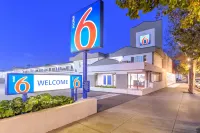 Motel 6 San Jose, CA - Convention Center Hotels in San Jose
