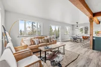 -- New Build -- Horseshoe Hideaway with Amazing Views