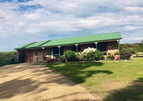 On The Dunes White Beach (Beach Front House)