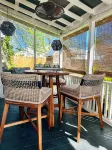Best Porch in Swansboro! 1 Block to Front Street. Dog friendly.