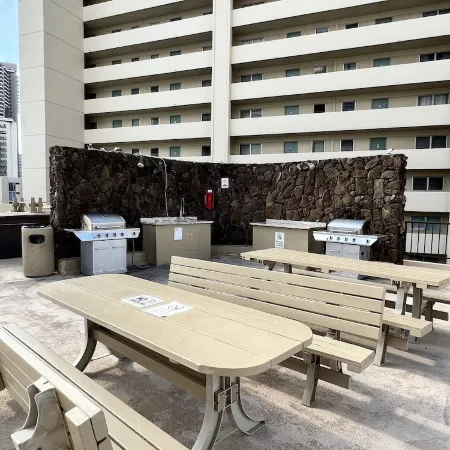 Epic 30th FLR Oceanview Studio B Waikiki-Bargain Free Beach Gear w/True Kitchen