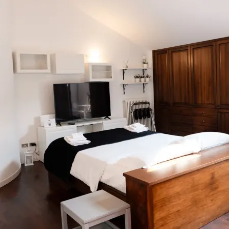 THE OLD WALLS Studio apartment