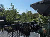 Moderne & Familienfreundliche Ferienwohnung am Goitzschesee Hotels in Pouch