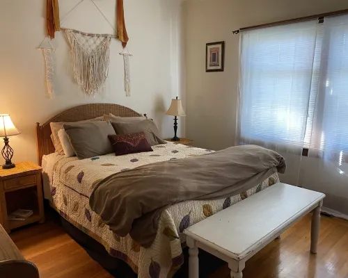 Centrally located historic bungalow, minutes from downtown and Cal Poly Humboldt アーケータのホテル