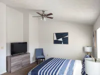 $249/Comfy 5br,3.5bth,& 3LVL TH