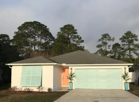 Navarre Beach Getaway! Stay for Free if You Move to Navarre! Отели в г. Наварр