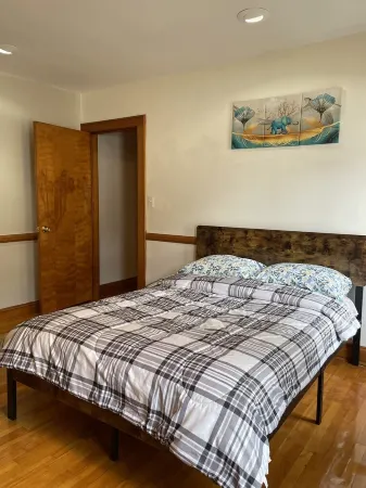 Close to BTV international Airport and 5mins to UVM college