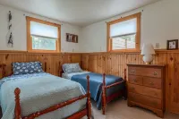 Modern 4 Br Waterfront Lake House Directly on Minnehonk Lake Belgrade Lakes Area - Boutique